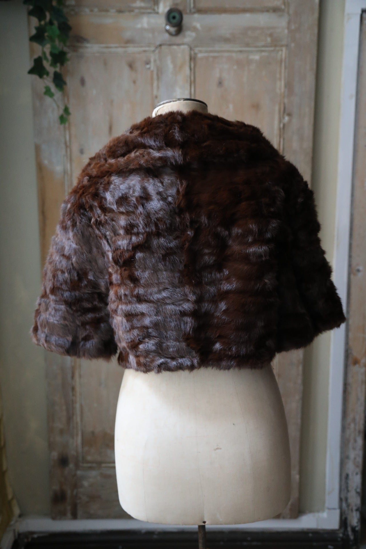 Vintage 1940s Mink Fur Coat – Dark Brown – Original Swing Cropped Evening Jacket