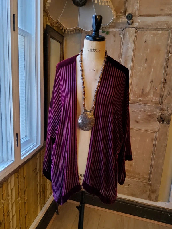 Vintage Charles And Patricia Lester Silk Devoré Velvet Kimono Jacket bugundyStriped