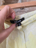 Load image into Gallery viewer, Just Cavalli Yellow Lace Scalloped Shorts  Made in Italy UK 6/8

