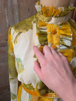 Load image into Gallery viewer, Vintage 1970s California The Look of Love Sunflower Maxi Dress – UK 14/16
