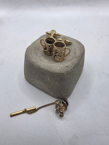 Vintage 1960s tankard novelty cufflinks