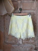 Load image into Gallery viewer, Just Cavalli Yellow Lace Scalloped Shorts  Made in Italy UK 6/8
