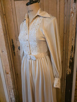Load image into Gallery viewer, Vintage 1970s Cream Crochet Panel Maxi Dress with Belt UK10

