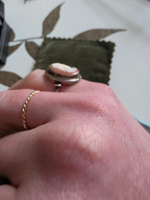 Vintage 1940s Silver Cameo Ring – Size K