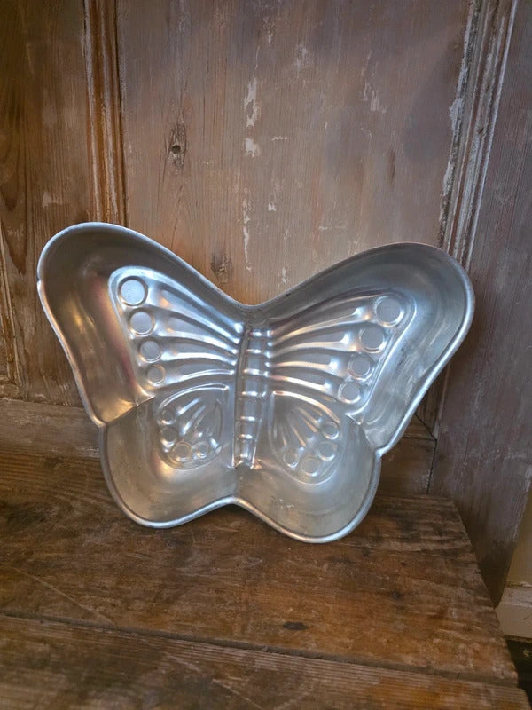 Vintage 1960s Butterfly Baking Tin