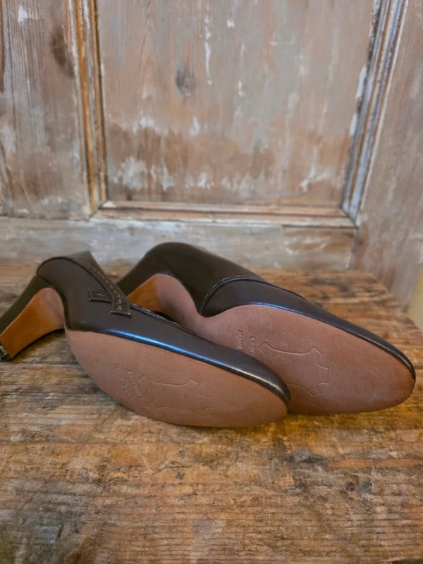 Vintage Holmes Leather Court Shoes – UK 5