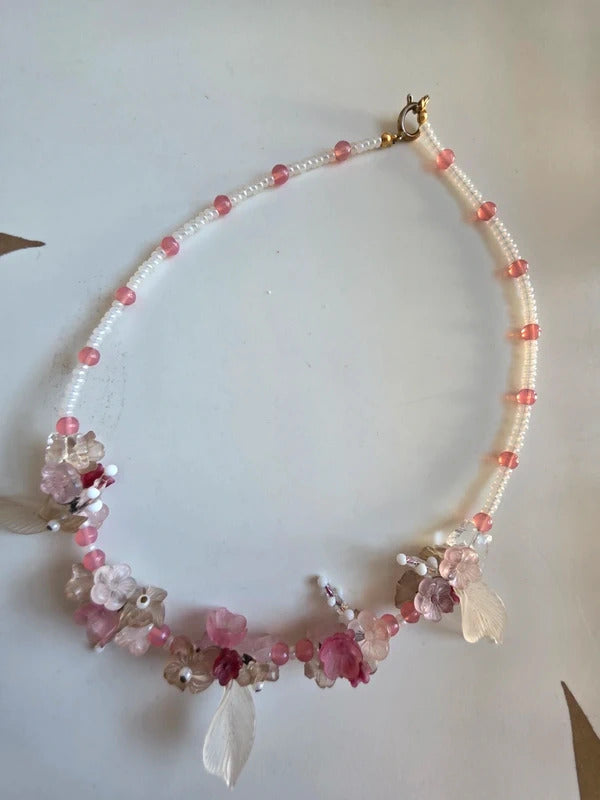 Vintage 1970s Frosted Floral Statement Necklace