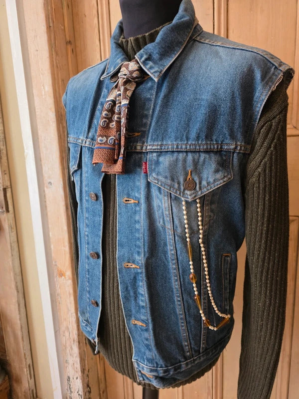 Vintage Levi’s Denim Jacket – Classic Blue Trucker – Size L