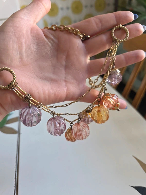 Vintage 1970s Moulded acrylic statement necklace