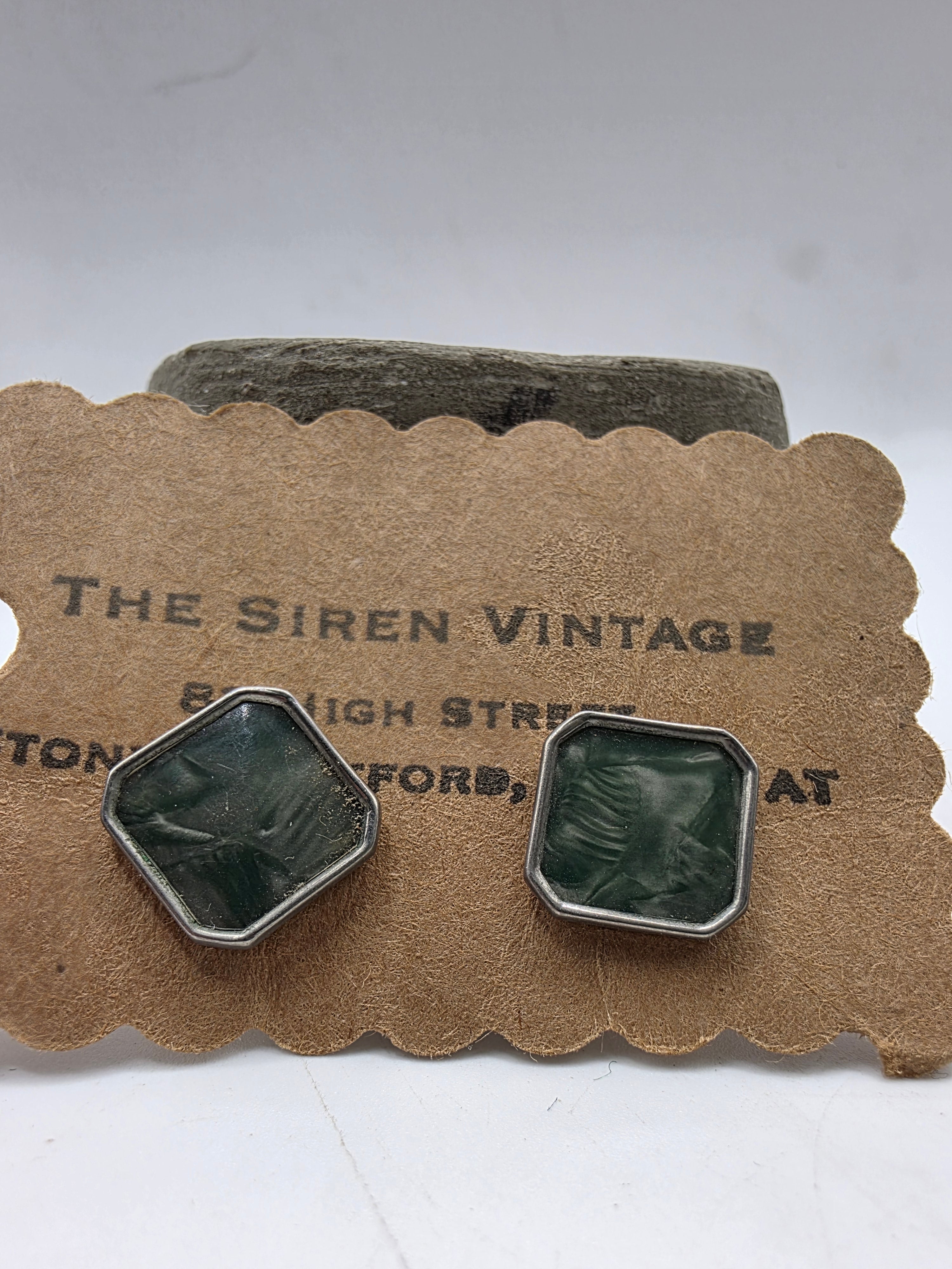 Vintage 1930s silver tone classic square lucite cufflinks