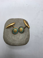 Load image into Gallery viewer, Vintage 1930s gold tone and blue circle cufflinks
