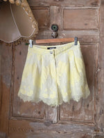 Load image into Gallery viewer, Just Cavalli Yellow Lace Scalloped Shorts  Made in Italy UK 6/8

