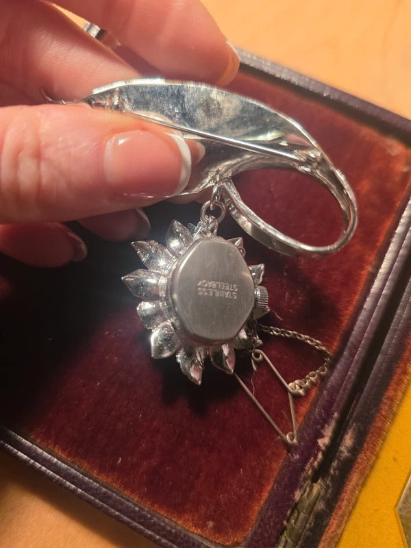 Vintage Swiss Tavannes Mechanical Watch Brooch / Pendant – c. 1950s