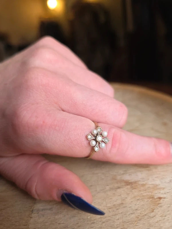 Antique Edwardian 9ct Gold Diamond Pearl Cross Ring Circa 1901-1914 Size Q