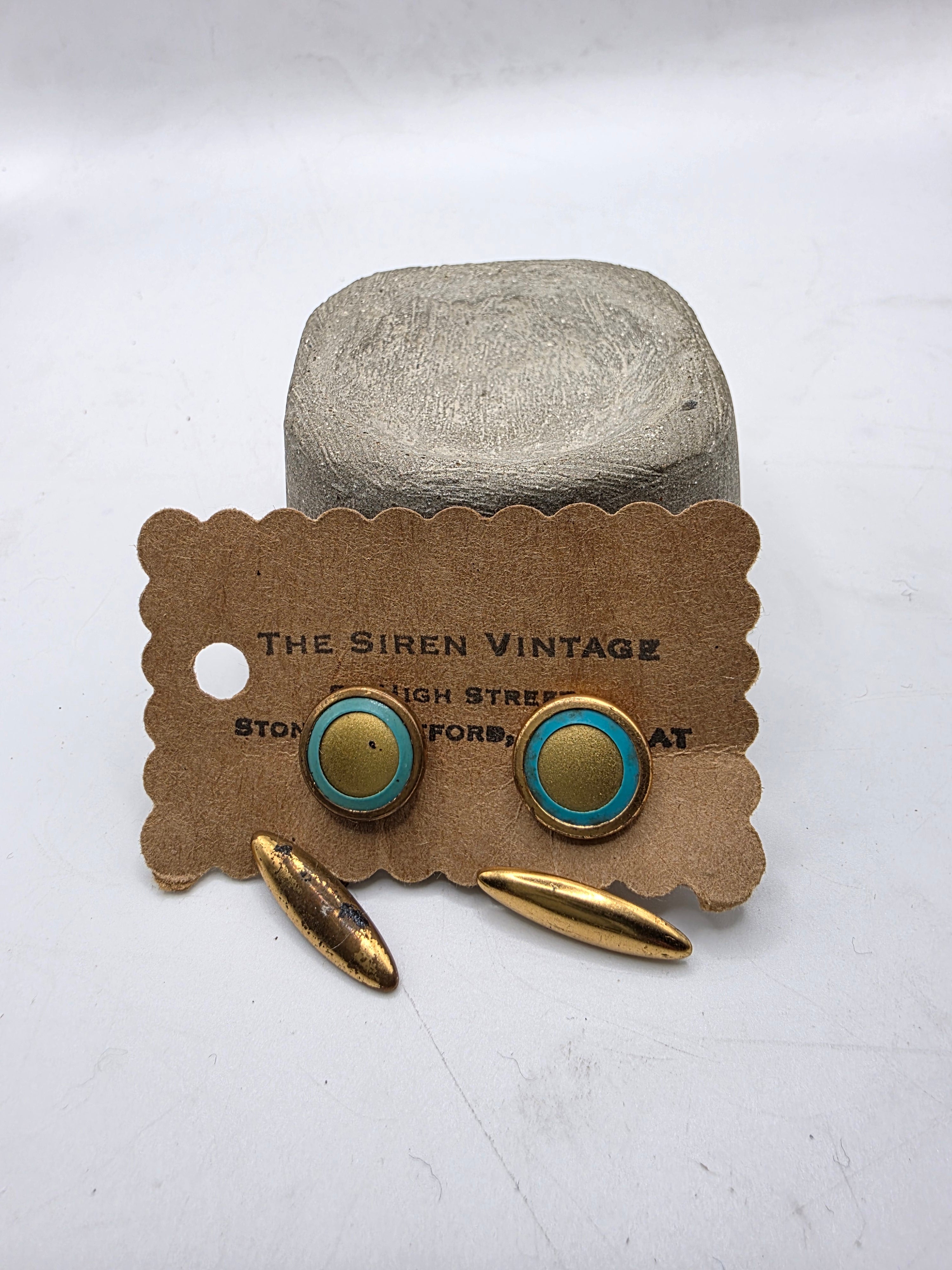 Vintage 1930s gold tone and blue circle cufflinks