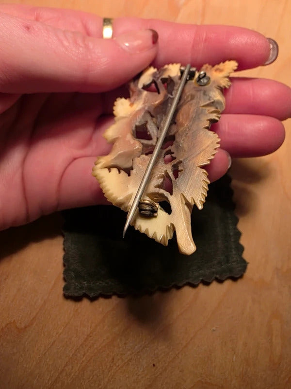 Antique Hand Carved Rose Brooch – Early 20th Century