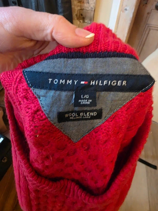 Vintage Y2K Wool Tommy Hilfiger Red knitted jumper