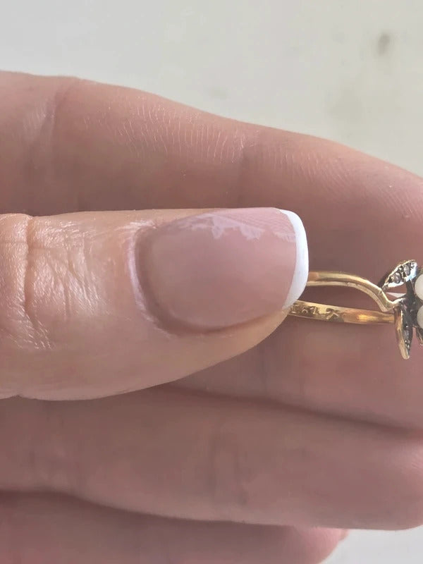 Antique Victorian/Edwardian 18ct Gold Pearl & Diamond Cluster Ring, circa 1890–1910