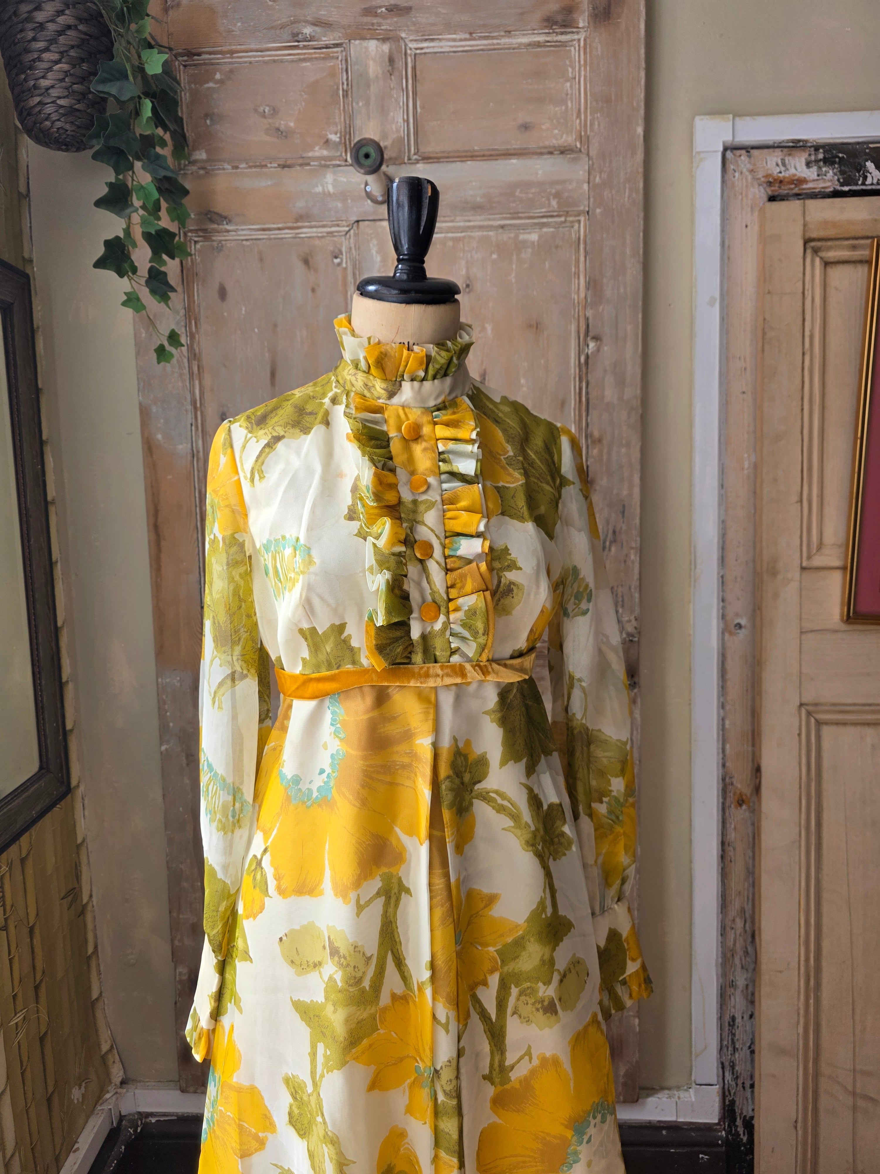 Vintage 1970s California The Look of Love Sunflower Maxi Dress – UK 14/16