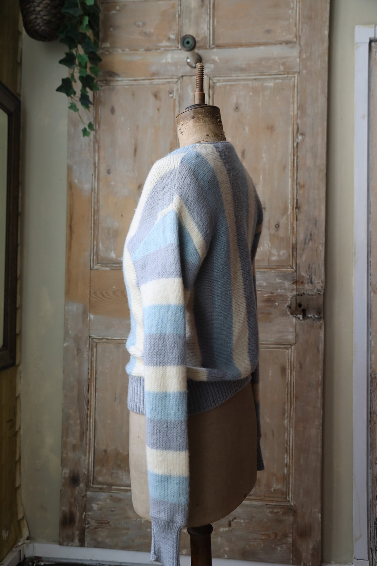 Vintage late 1950s wool Jantzen - Blue grey and cream cardigan button down
