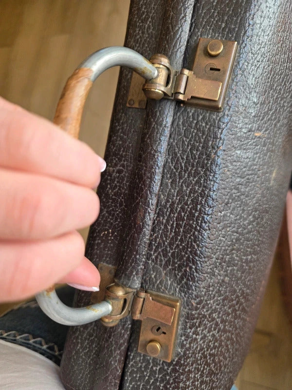 Vintage 1930s/1940s Leather Nurses Gladstone Bag Featured Call The Midwife