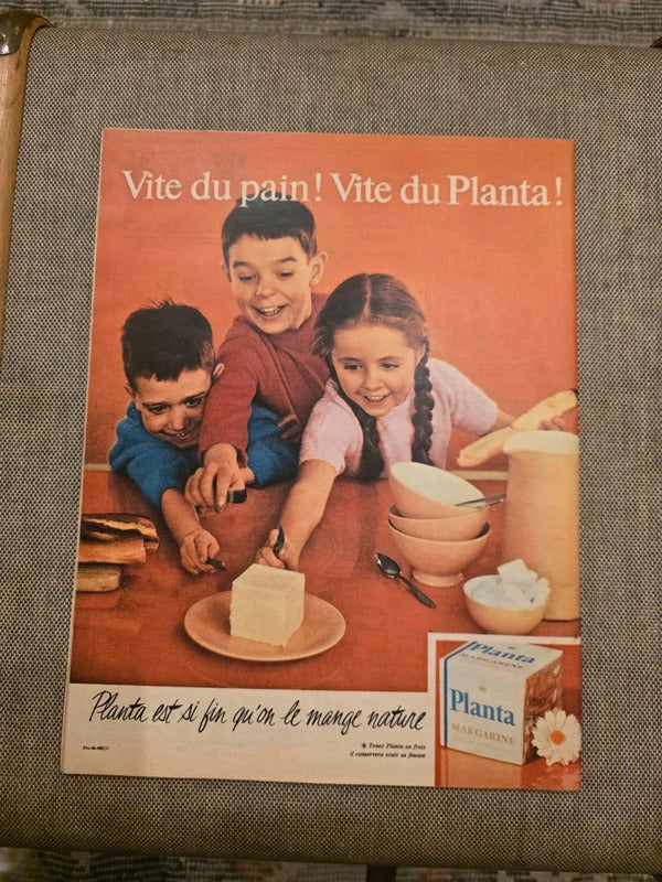 Vintage La Vie french magazine - May 1960