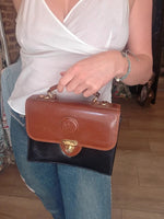 Load image into Gallery viewer, Vintage Y2k Chiltern Handbag Two Tone Tan Black Gold Clasp As New
