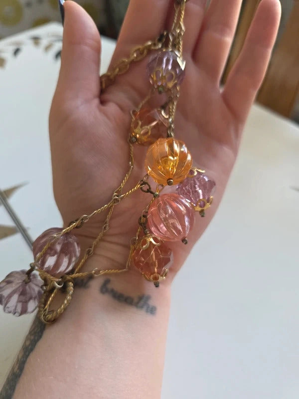 Vintage 1970s Moulded acrylic statement necklace