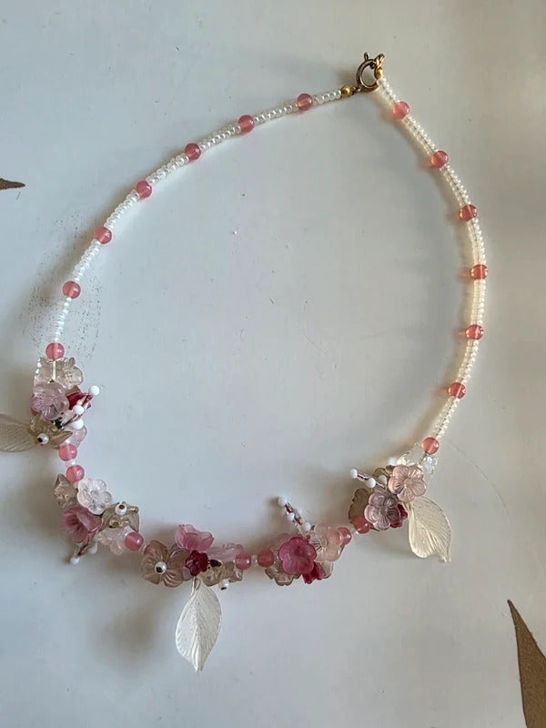 Vintage 1970s Frosted Floral Statement Necklace
