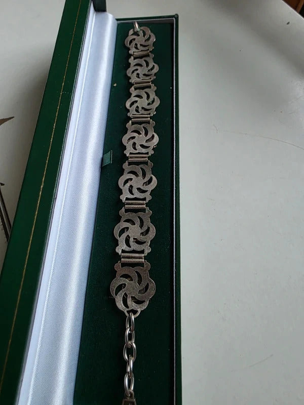 Vintage 1940s–1950s Paris Tourist Bracelet – Low grade 750 Silver