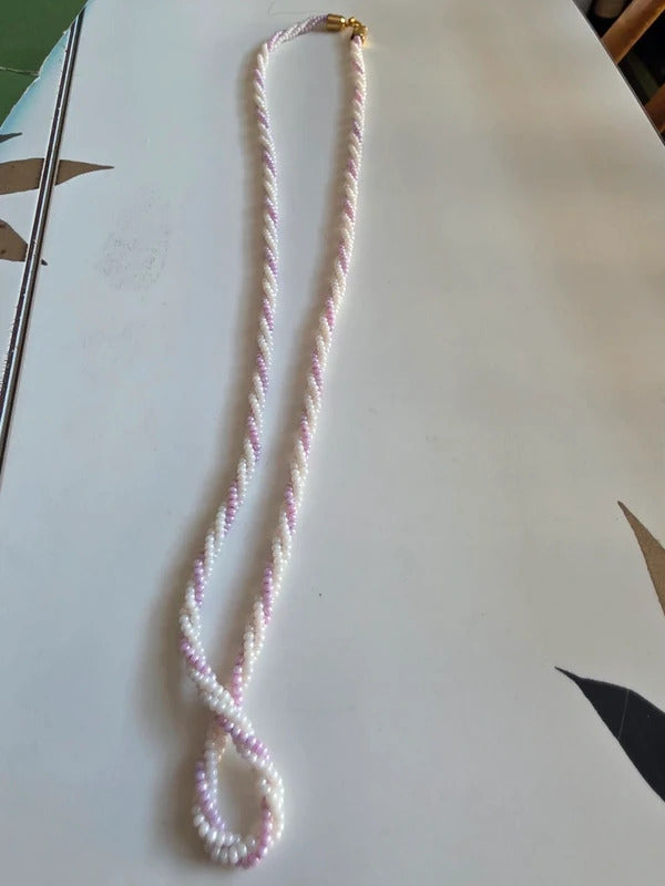 Vintage 1980s does 1950s Twisted Glass Seed Bead Necklace