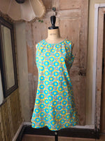 Load image into Gallery viewer, Vintage 1960s Floral Shift Dress Cotton Blue Yellow Daisy Mod Scooter Summer Dress
