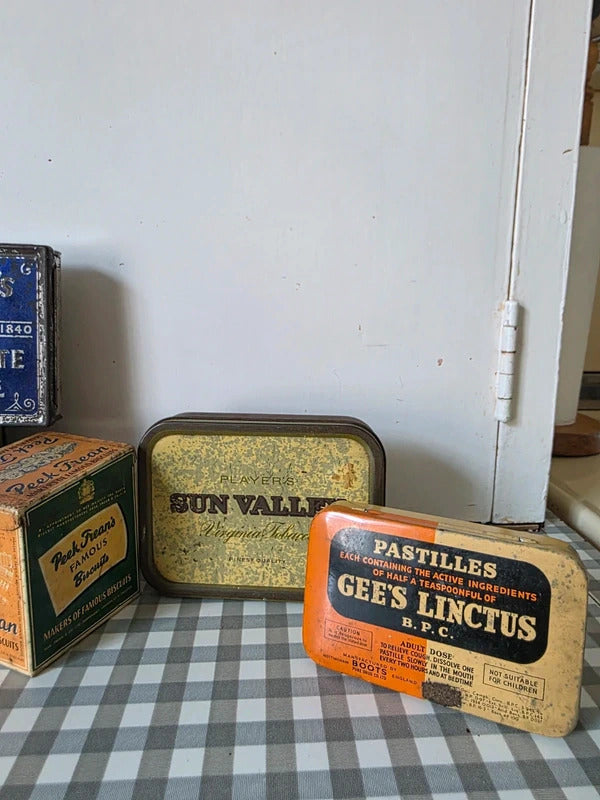 Vintage Advertising Tin Job Lot – Peek Frean, Boots, Farrah’s, Player’s Tobacco