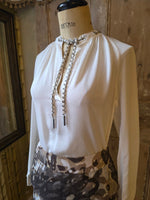 Load image into Gallery viewer, Vintage Y2K Betty Barclay Tiered Camo Skirt pietra| Chiffon Overlay | Grey Print | W30"

