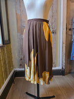 Load image into Gallery viewer, Vintage 1990s Spighefiordaliso Sheer Silk Skirt |floral Print | Made in Italy | UK 8 / W28" pietra
