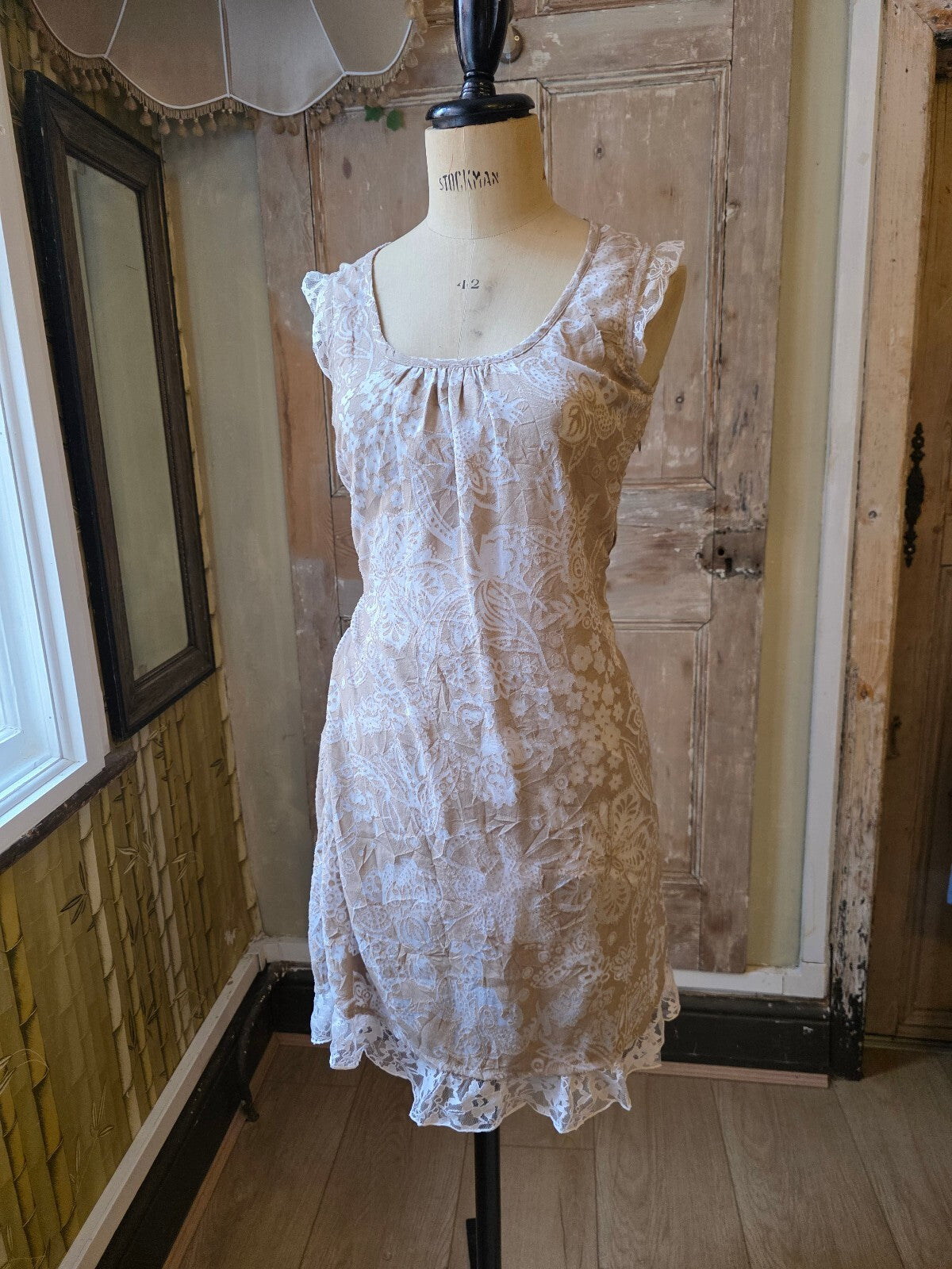 Vintage Y2K Antonio Riveria Lace Overlay Dress | Fairycore Cottagecore | Cream & Nude | UK 10