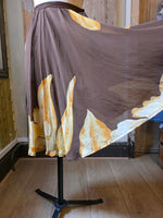 Load image into Gallery viewer, Vintage 1990s Spighefiordaliso Sheer Silk Skirt |floral Print | Made in Italy | UK 8 / W28" pietra
