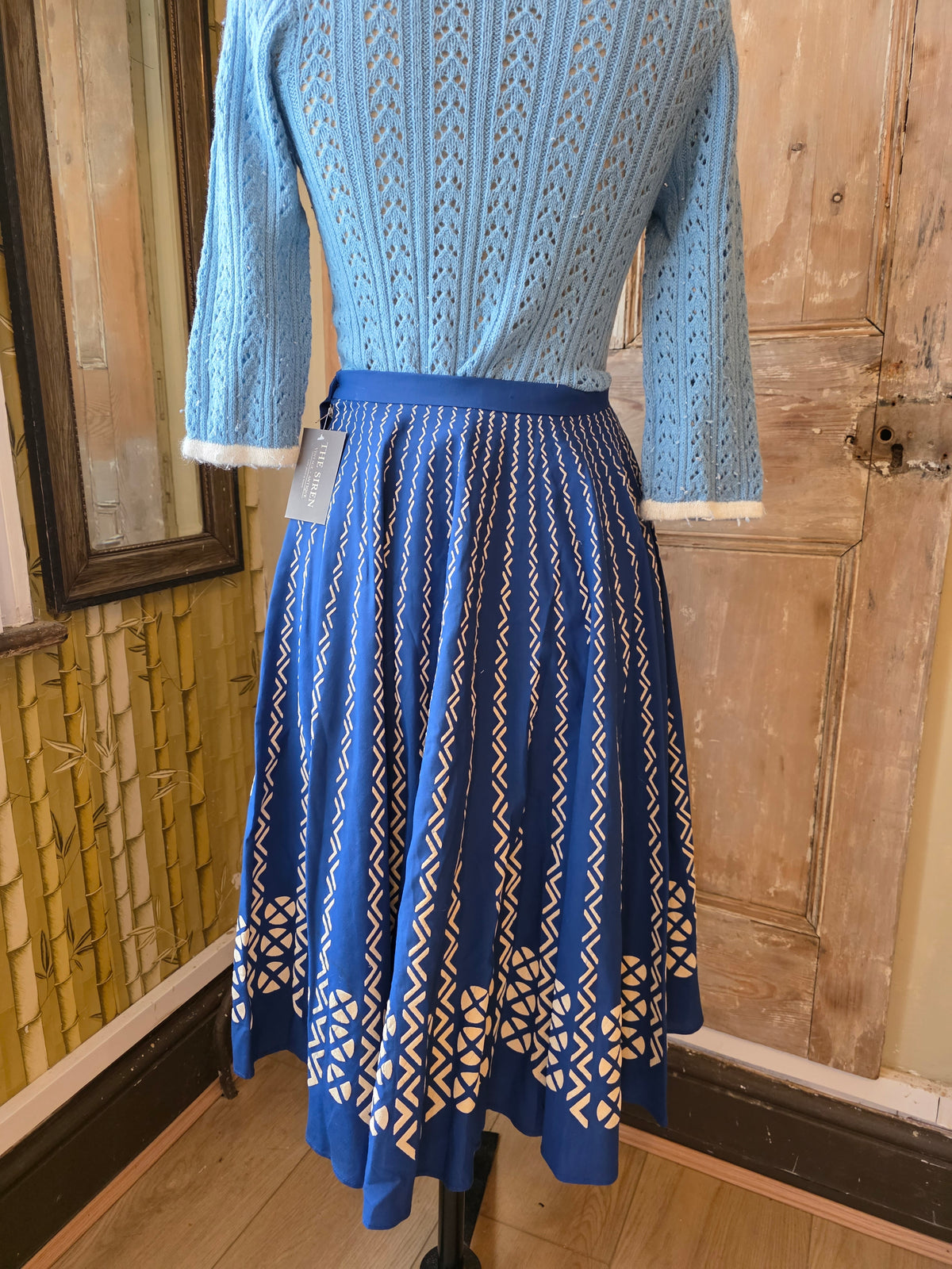 Vintage 1950s Woolfelt Novelty Skirt in Blue with Geometric Print by Provawear –