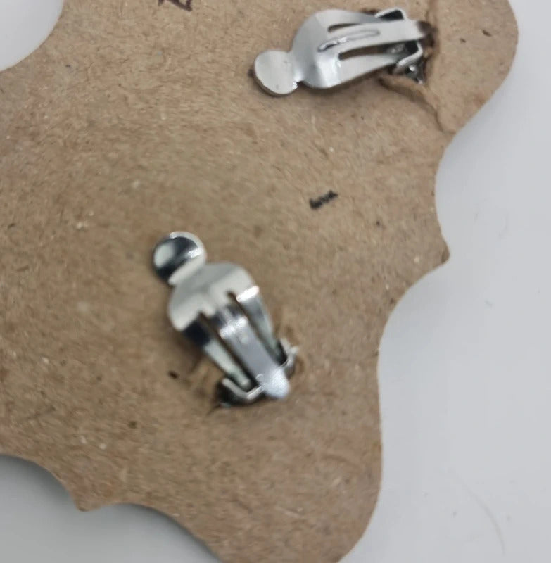 Vintage 1950s Rhinestone clip ons earrings