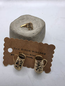 Vintage 1960s tankard novelty cufflinks