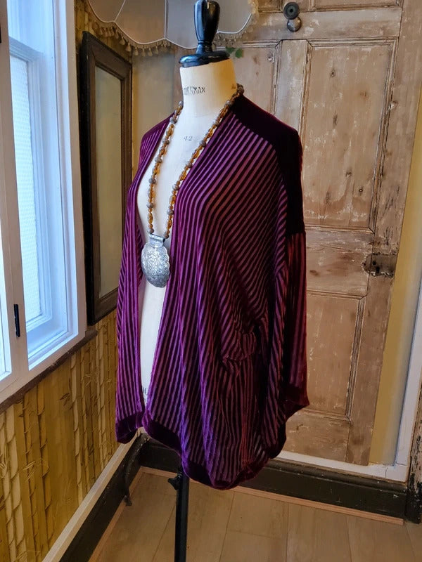 Vintage Charles And Patricia Lester Silk Devoré Velvet Kimono Jacket bugundyStriped