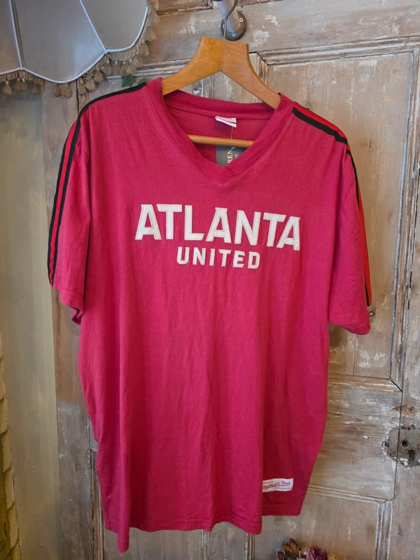 Vintage, Atlanta United Mitchell & Ness MLS Football Soccer Tee Size L