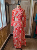 Load image into Gallery viewer, Vintage 1960s Handmade Red &amp; White Print Maxi Dress Uk12
