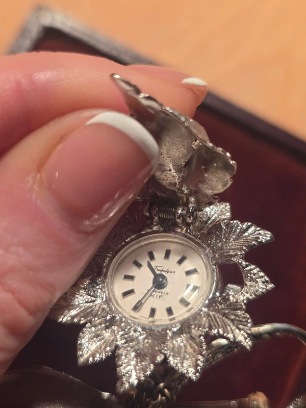 Vintage Swiss Tavannes Mechanical Watch Brooch / Pendant – c. 1950s