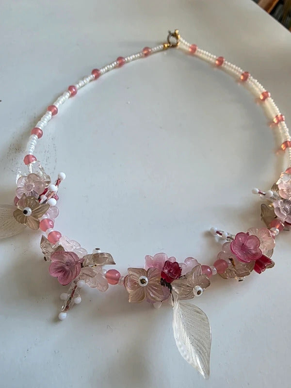 Vintage 1970s Frosted Floral Statement Necklace