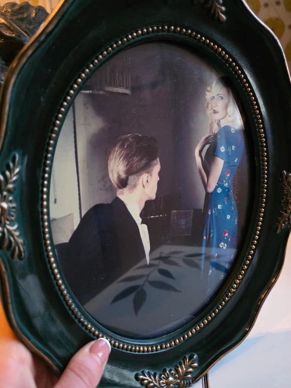 Vintage 1970s Ornate Oval Photo Frame with Print
