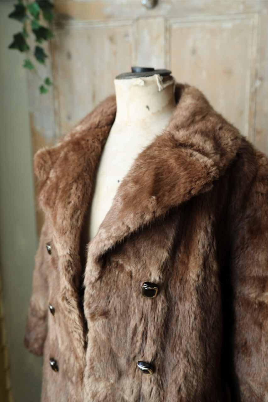 Vintage 1960s Musquash Fur Coat – Double Breasted – Driver's Length – Brown