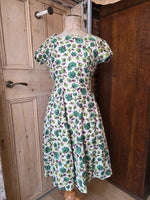 Load image into Gallery viewer, Vintage 1950s Sidgreene Dress – Original Fit &amp; Flare Cotton – Floral Print – UK 8/10
