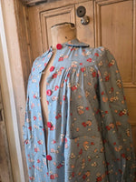 Load image into Gallery viewer, Vintage 1930s Cotton Housecoat / Floral Dressing Gown – Blue Print – Red Buttons
