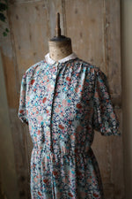 Load image into Gallery viewer, Vintage 1990s Floral Cottagecore Dress – Button Down – William Morris-Inspired
